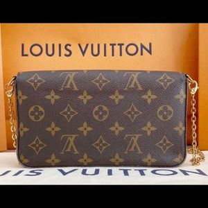Authentic Louis Vuitton Crossbody Clutch
